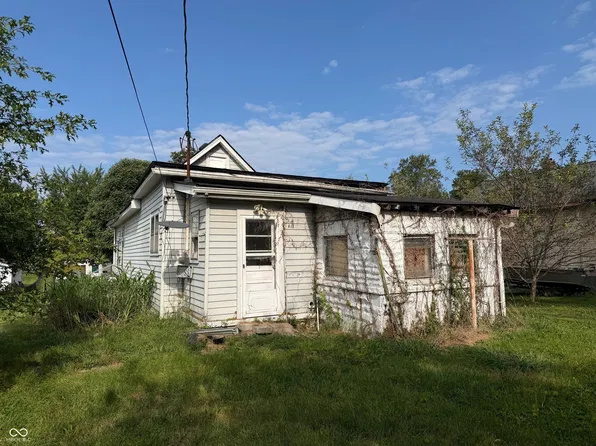 522 U St, Bedford, IN 47421