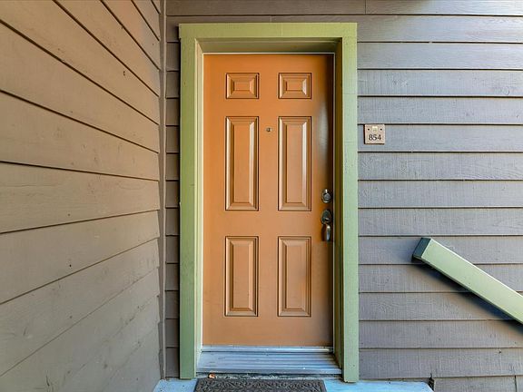2nd image of 854 Catkin Ct
