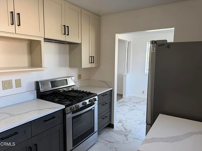 826 Camelia Dr — Photo 9