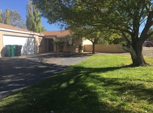 1176 Rachel Rd NE, Rio Rancho, NM 87144