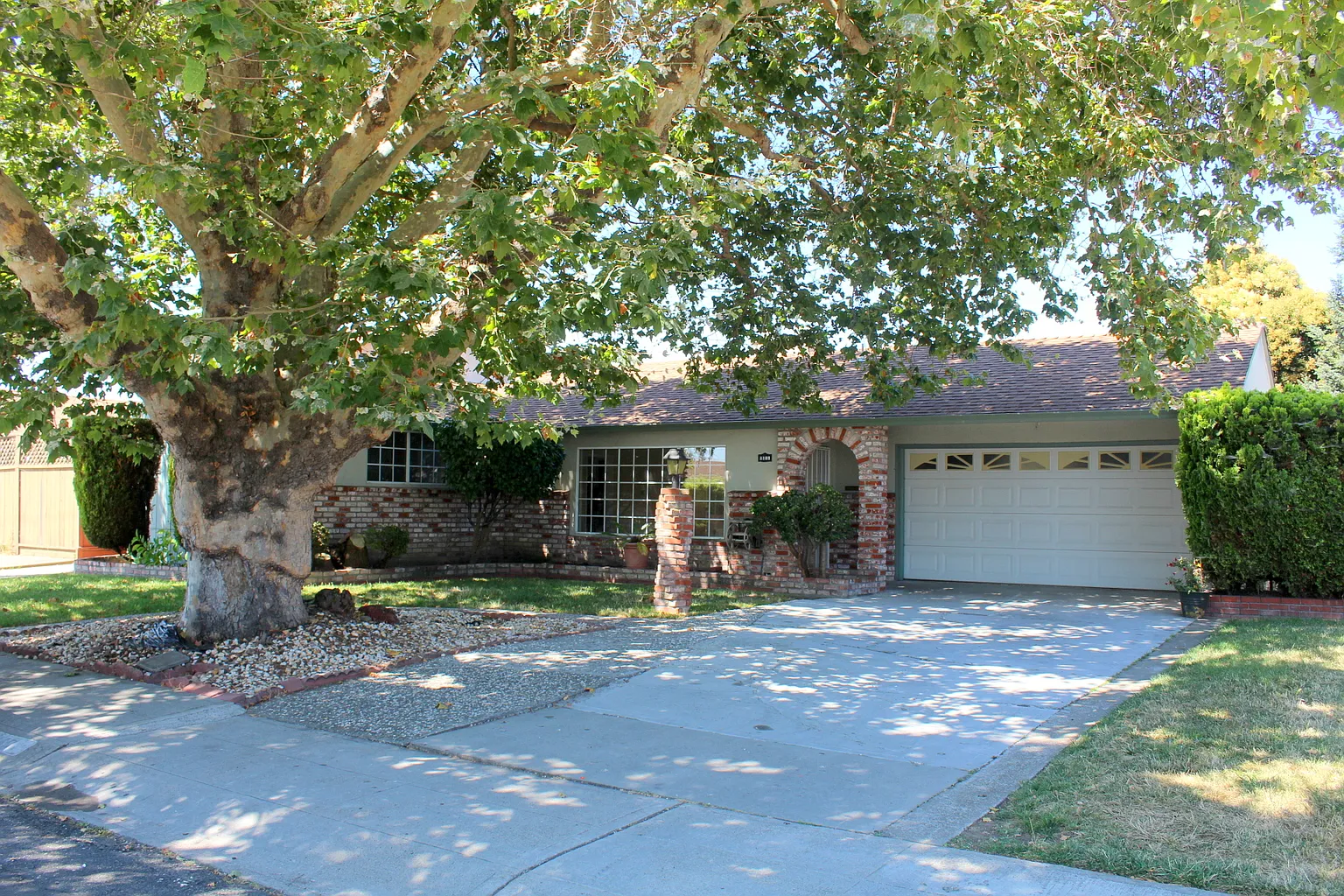 1189 Tulane Ave photo 1
