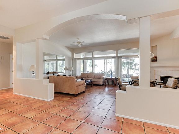 4th image of 16040 W Heritage Dr