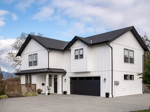 9356 E Saanich Rd, North Saanich, BC V8L 1H9