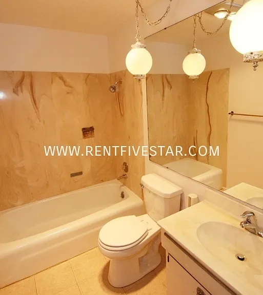 954A McKinley Ave — Photo 6