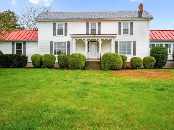 281 Calohan Rd, Rustburg, VA 24588