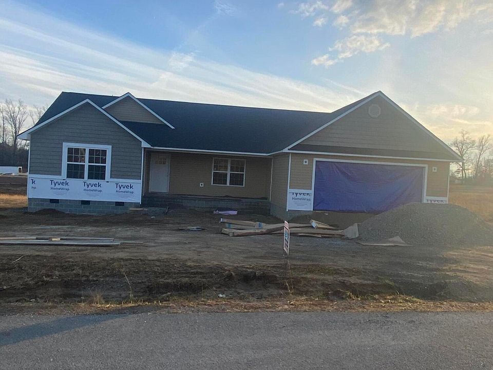 1st image of 645 Colby Cir