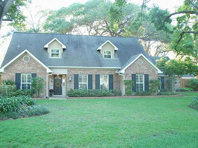 935 Millgrove Ln, Houston, TX, 77024