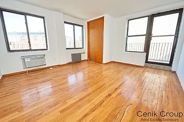 Rented by Genik Group Corp