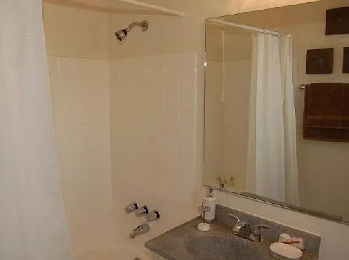8840 Lindell Ave — Photo 12