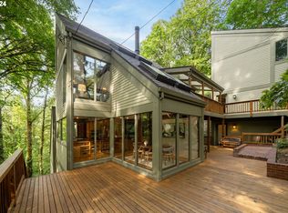 4481 SW Fairview Circus, Portland, OR 97221