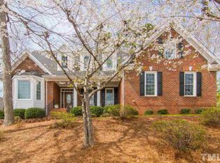 4704 Greenpoint Ln, Holly Springs, NC 27540