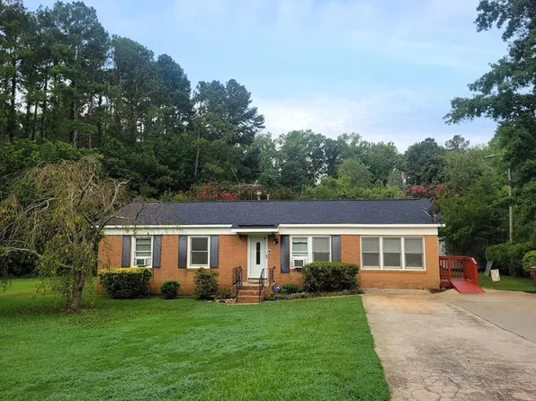 120 Ronnie Dr, Greenwood, SC 29649