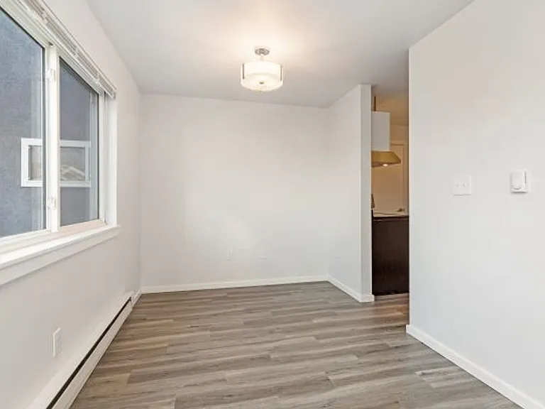Ekilai Apartments - Spacious 1 Bed, 2 Bed Units & 3 Bed Units, w/ Private Balcony ~ Designer fini... — Photo 41