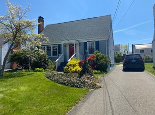 459 Jones Hill Rd, West Haven, CT 06516