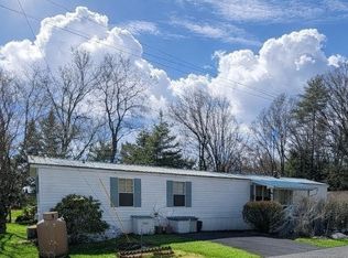 16 Harbourt Drive, Winchester, NH 03470