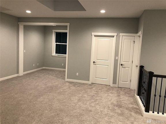 5th image of 10215 SE 208th Pl