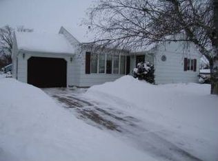 152 3rd Ave SW, Winnebago, MN 56098