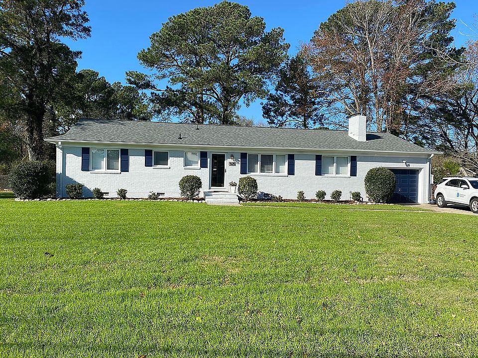 1st image of 925 General Lee Dr