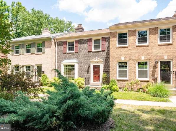 9277 Bailey Ln, Fairfax, VA 22031