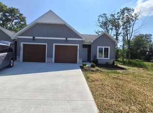 1002 Emilee Ct, Fort Wayne, IN 46825