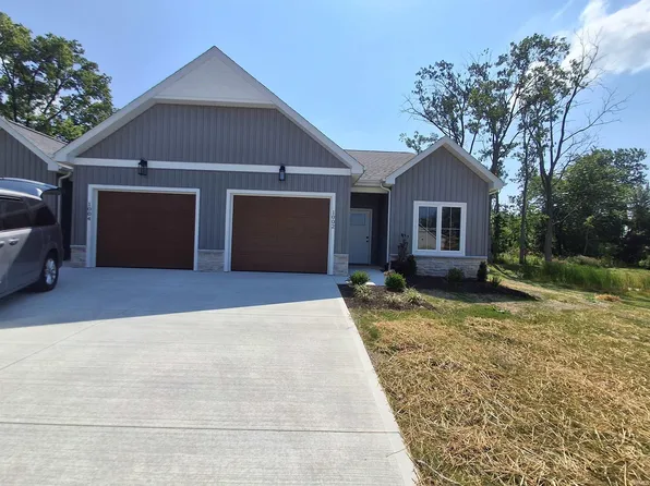 1002 Emilee Ct, Fort Wayne, IN 46825