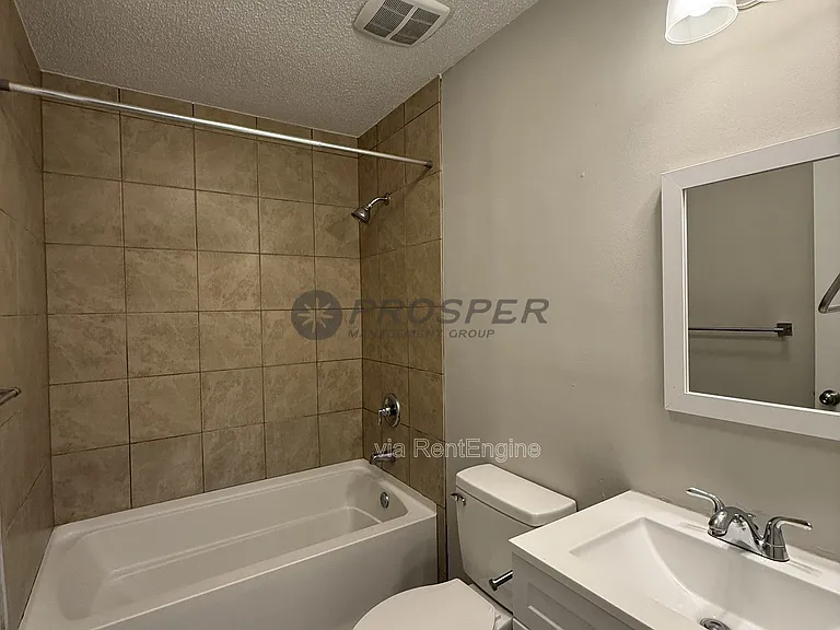 1047 Oakcrest Dr — Photo 21