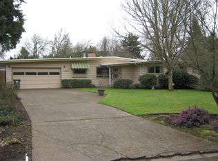 1433 Ranchwood Dr, Eugene, OR 97401