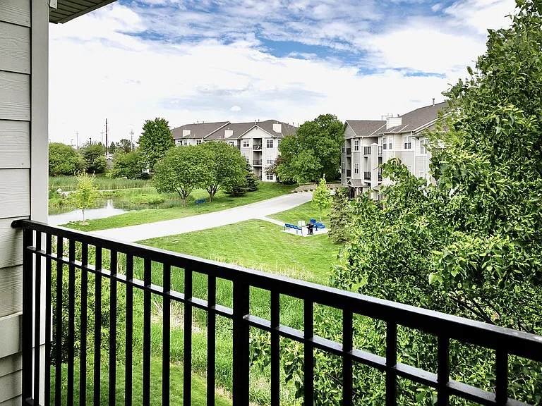 Autumn Grove Apartments — Photo 39