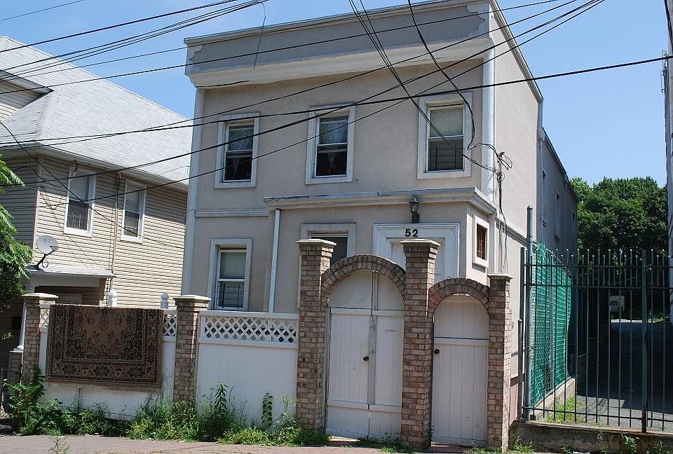 www.SIForeclosures.com 