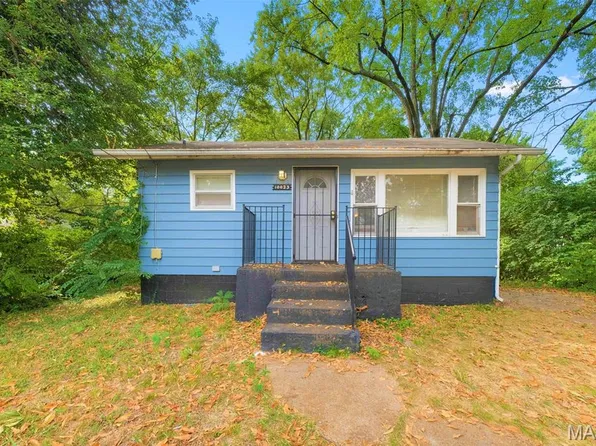 10023 Bon Oak Dr, Saint Louis, MO 63136