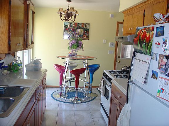 Kitchen Area- Main Flr