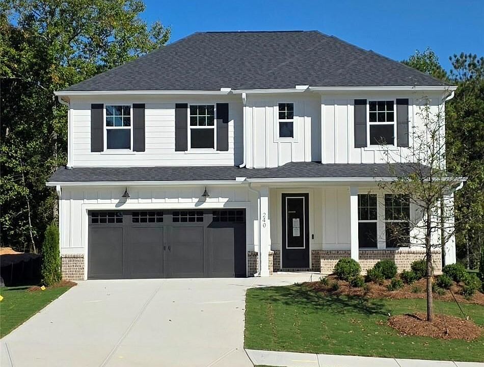 1st image of 240 Concord Dr