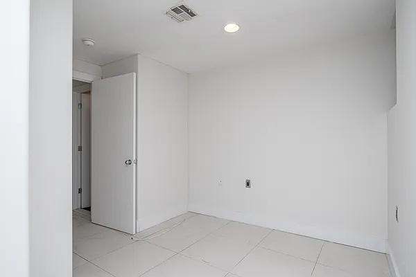 Rented by Simply Brooklyn Realty Inc | media 15