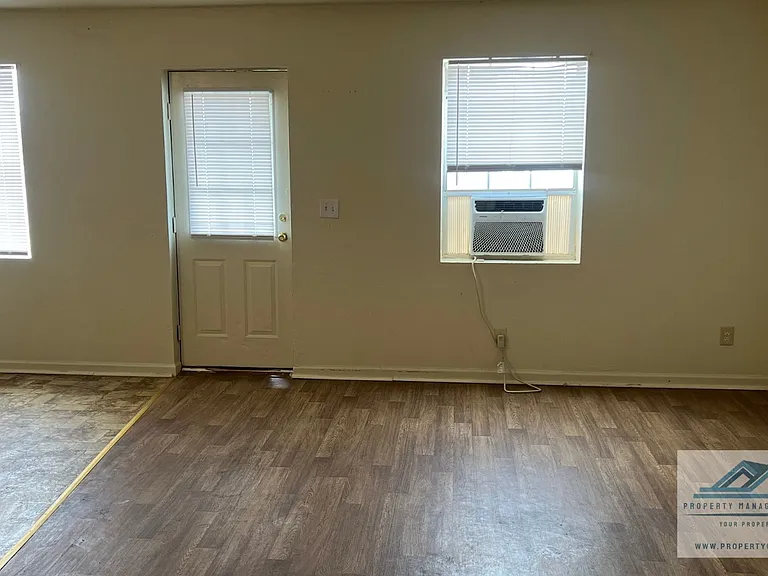 790 Ed Spears Rd #19 — Photo 6
