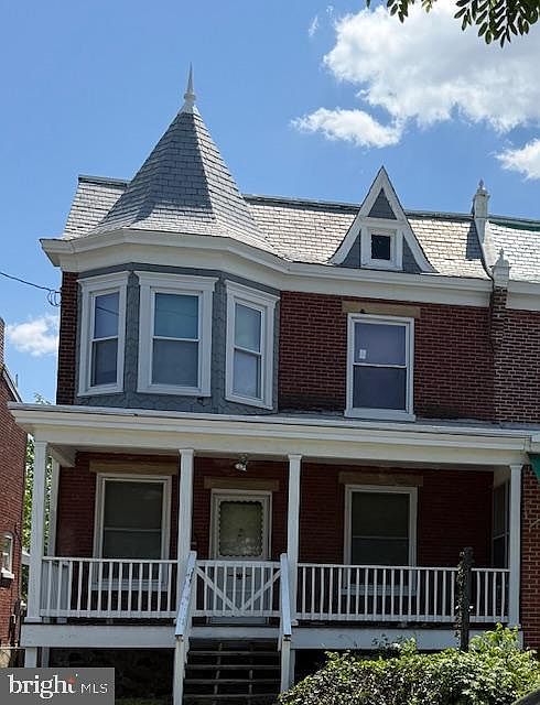 1st image of 1006 N Clayton St