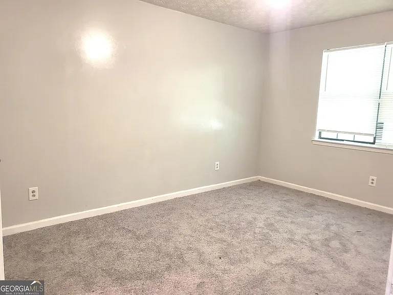 318 River Oak Dr — Photo 26