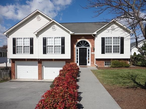 1st image of 1102 Kennesaw Dr