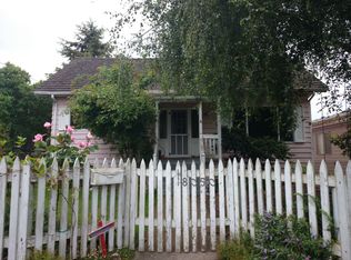 8050 25th Ave NW, Seattle, WA 98117