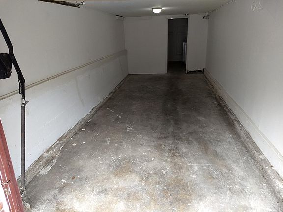 Deep Garage w/Laundry and storage