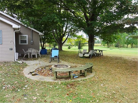 2nd image of 7085 W County Road 240 NW