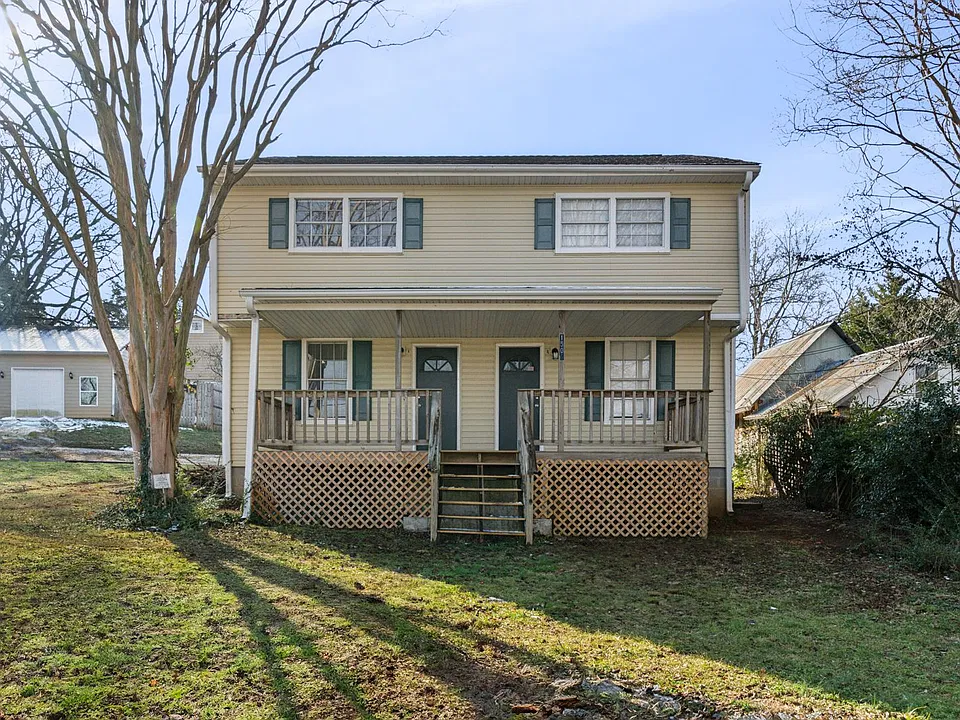 1506 Toll Gate Rd SE