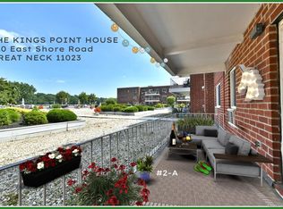 320 E Shore Road #2-A, Great Neck, NY 11023
