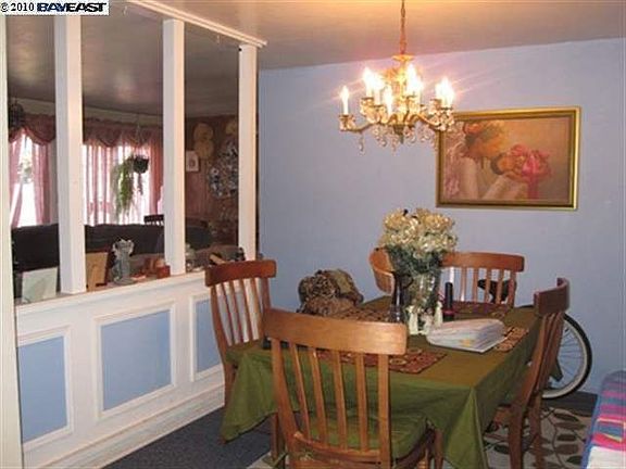 5th image of 4501 Bell Ct