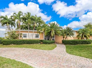 12481 SW 190th Ter, Miami, FL 33177