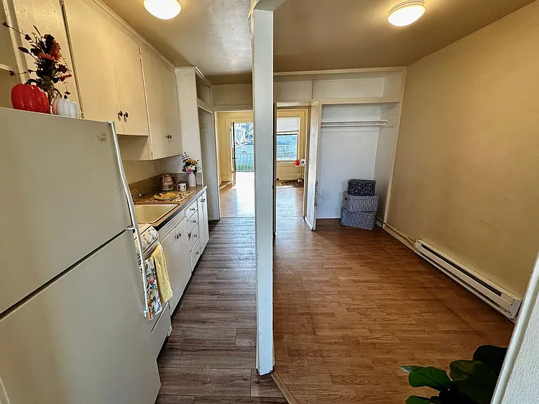 Norton Apartments @ Downtown Everett — Photo 8