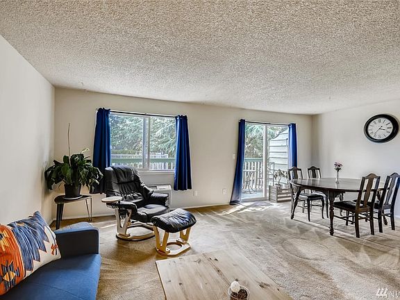 4th image of 310 S 174th Pl #311-G