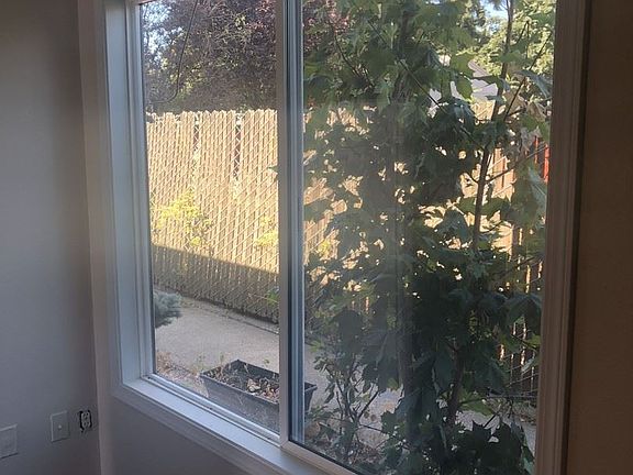 2nd image of 8124 SE Ramona St #11295008
