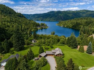 3130 S Bay Vista Dr, Sedro Woolley, WA 98284