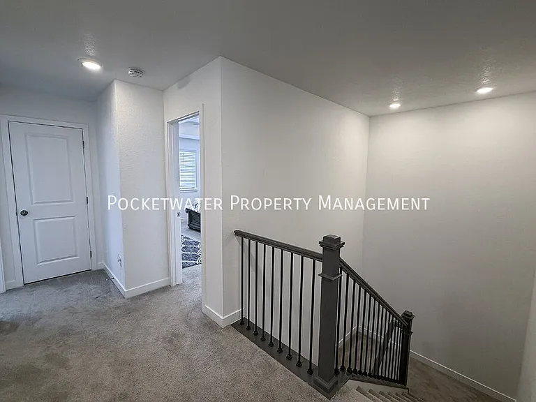 1856 Meagan Way — Photo 19