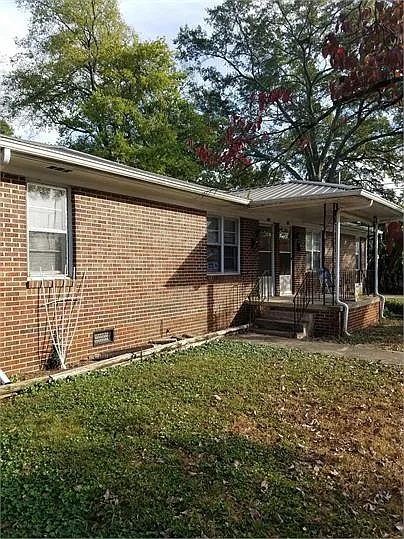 508-510 Lacy Street, NE - 510 — Photo 3